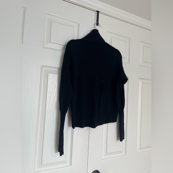 LIKE NEW ARITZIA WILFRED MONTPELLIER BLACK TURTLENECK SMALL - Picture 4 of 6